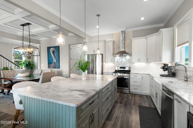 525 Sanders Lane, Newport, NC 28570