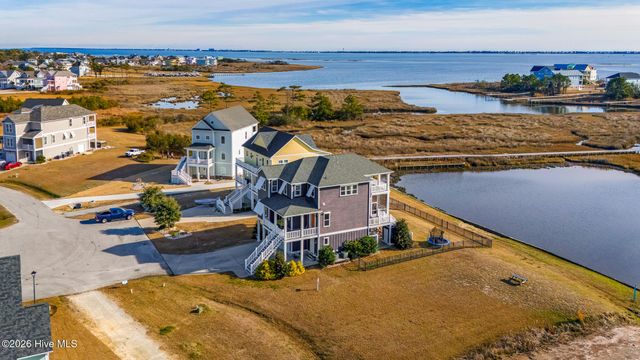 525 Sanders Lane, Newport, NC 28570