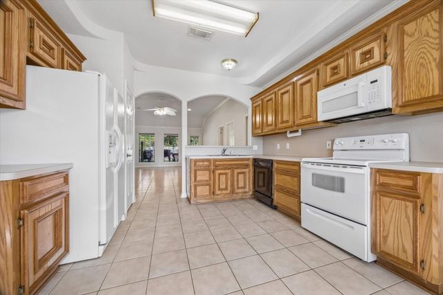 4607 Julia Lane, Santa Fe, TX 77510