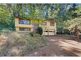 2872 GREENTREE Way, Eugene, OR 97405