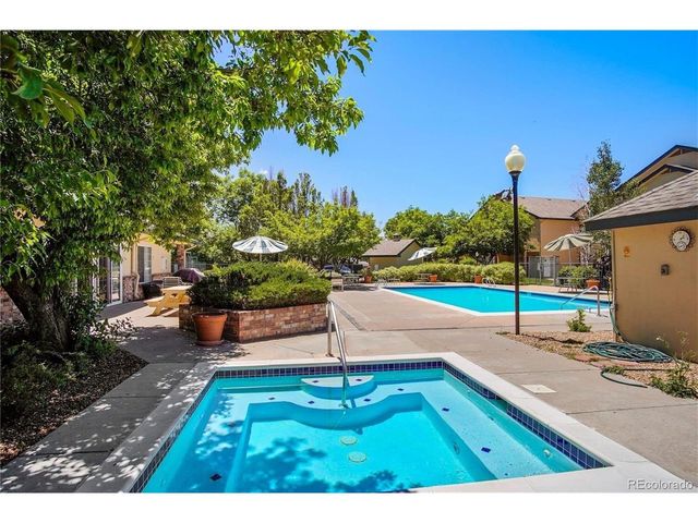 8747 E Dry Creek Rd 1624, Englewood, CO 80112