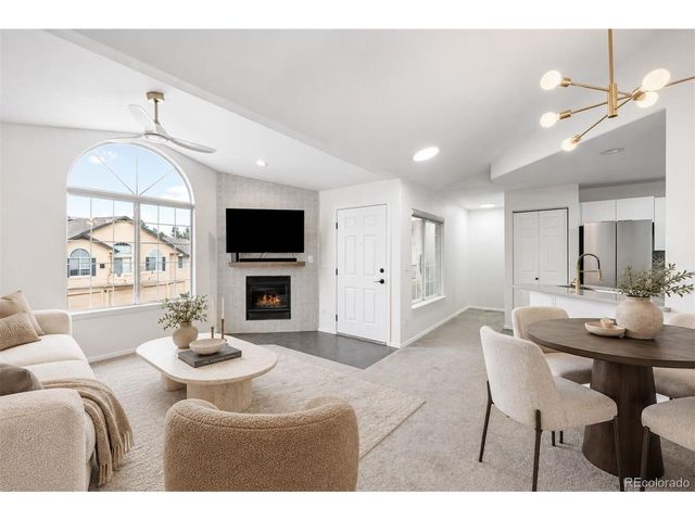 8747 E Dry Creek Rd 1624, Englewood, CO 80112