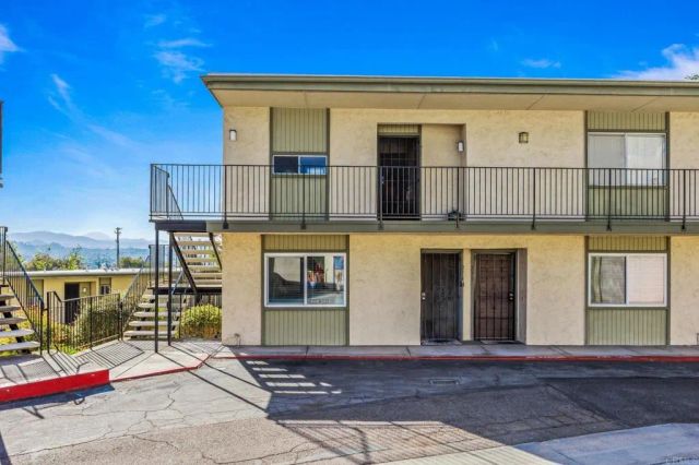 276 S Pierce Street, El Cajon, CA 92020