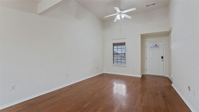 3000 SW Windrift Avenue, Bentonville, AR 72713