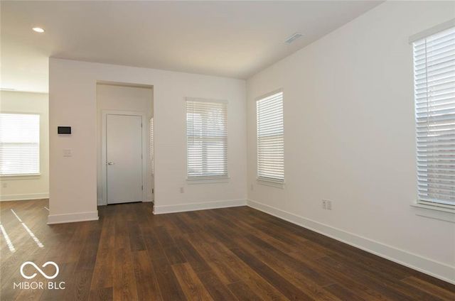 1037 W 18th Street, Indianapolis, IN 46202