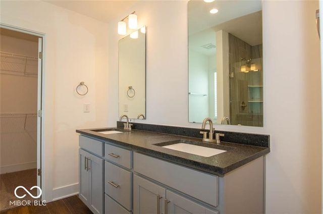 1037 W 18th Street, Indianapolis, IN 46202