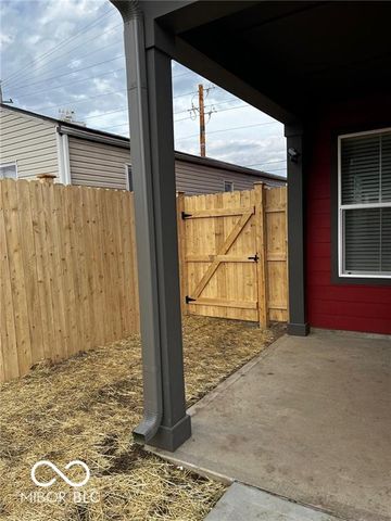 1037 W 18th Street, Indianapolis, IN 46202