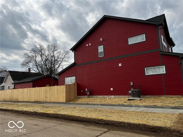 1037 W 18th Street, Indianapolis, IN 46202