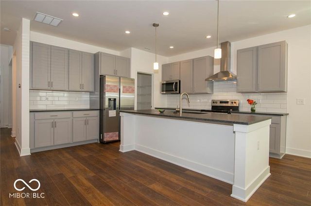 1037 W 18th Street, Indianapolis, IN 46202
