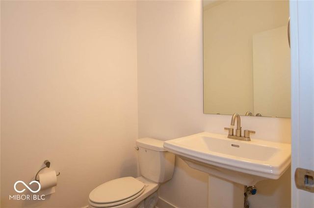 1037 W 18th Street, Indianapolis, IN 46202