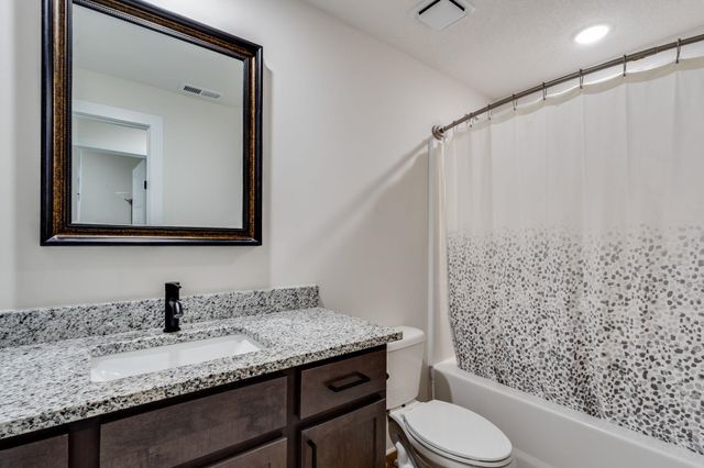2337 S Nicole, Andover, KS 67002