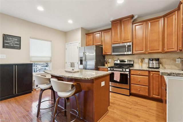 8435 Taverns LN, Toano, VA 23168