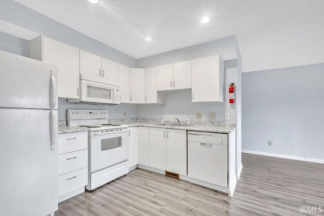 1350 S College Mall Road, Bloomington, IN 47401