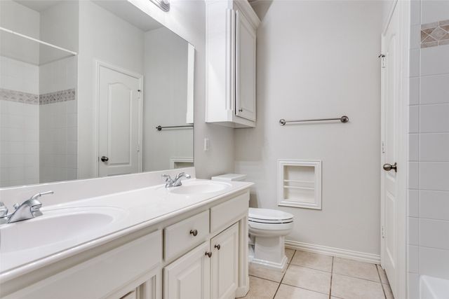 7901 Chaddington Drive, North Richland Hills, TX 76182