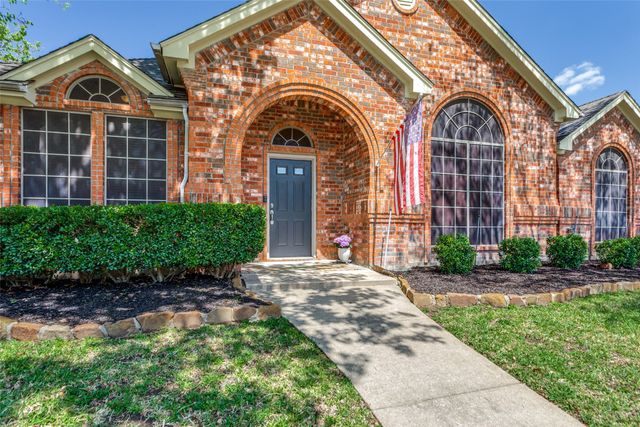 7901 Chaddington Drive, North Richland Hills, TX 76182
