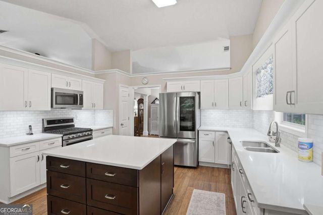 682 Fairmont Park Drive, Dacula, GA 30019
