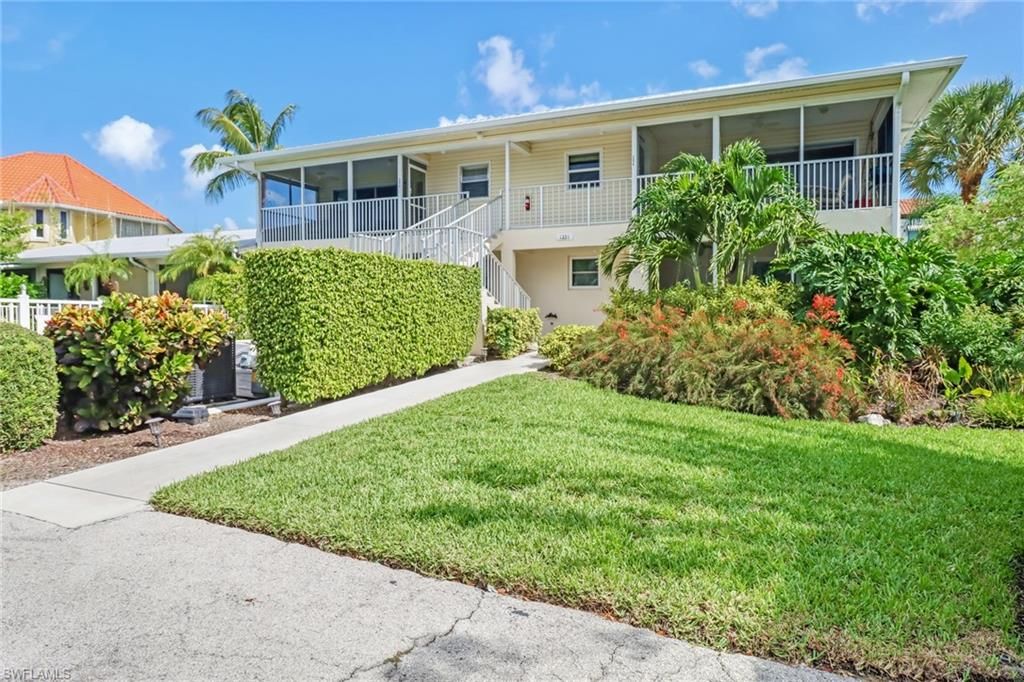1351 Curlew AVE 104, NAPLES, FL 34102 — exterior