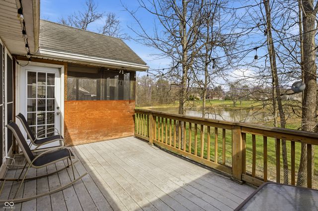 4565 W Carr Hill Road, Columbus, IN 47201