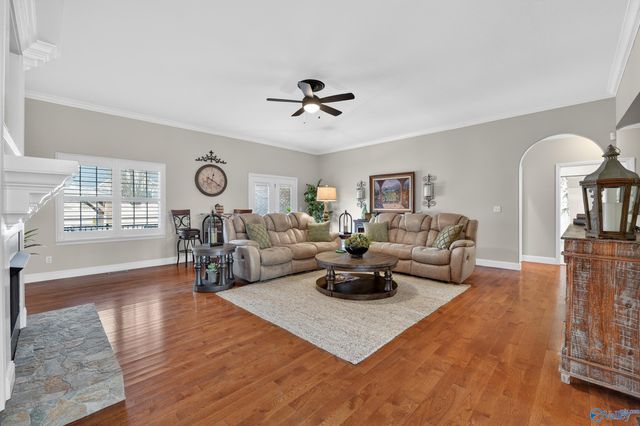 19 Hancock Road, Fayetteville, TN 37334