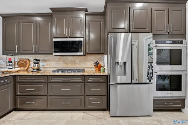 19 Hancock Road, Fayetteville, TN 37334