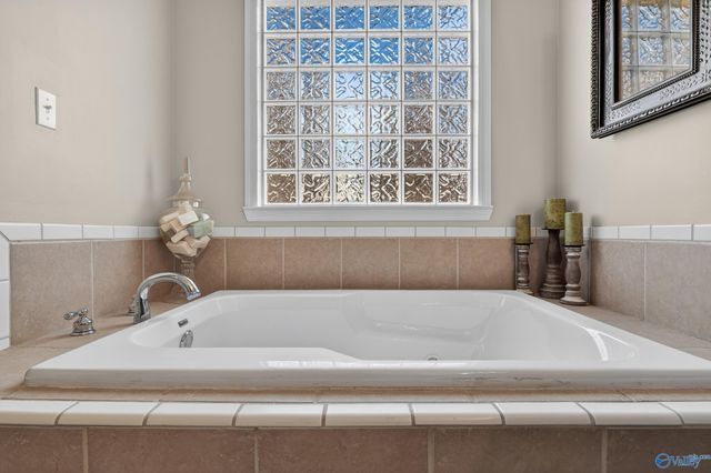 19 Hancock Road, Fayetteville, TN 37334