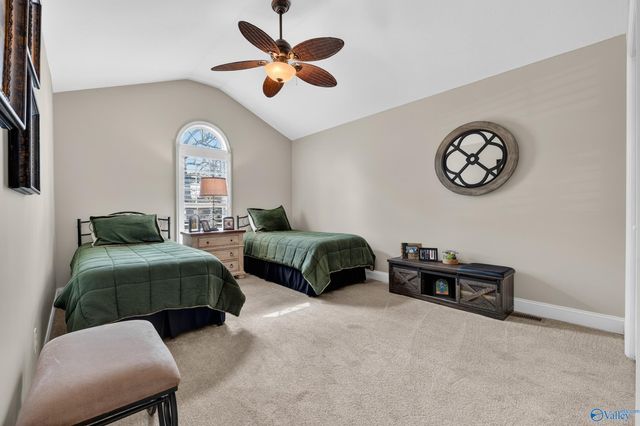 19 Hancock Road, Fayetteville, TN 37334