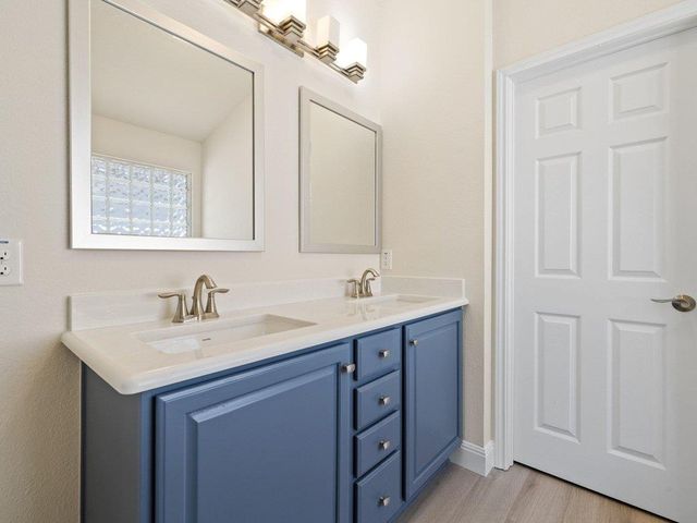 11301 Fletcher Hall LN, Austin, TX 78717