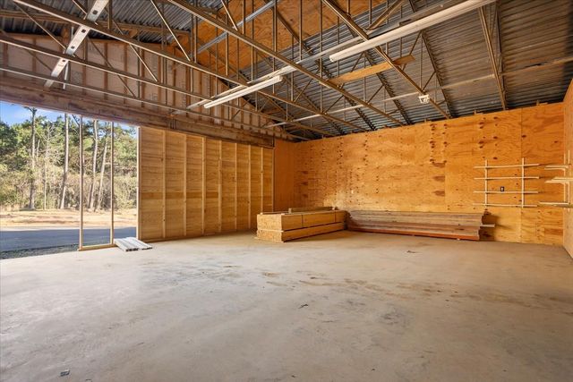 6990 Pin Oak Road, Big Sandy, TX 75755