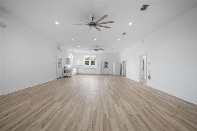 6990 Pin Oak Road, Big Sandy, TX 75755