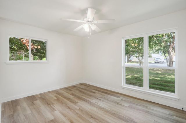 9807 Kendal DR, Austin, TX 78753