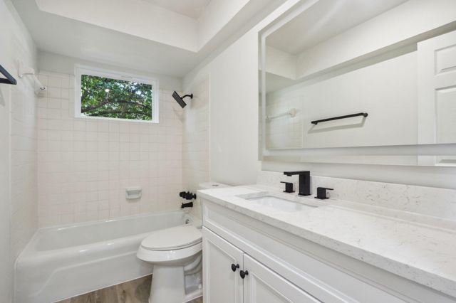 9807 Kendal DR, Austin, TX 78753