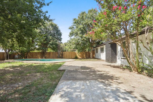 9807 Kendal DR, Austin, TX 78753