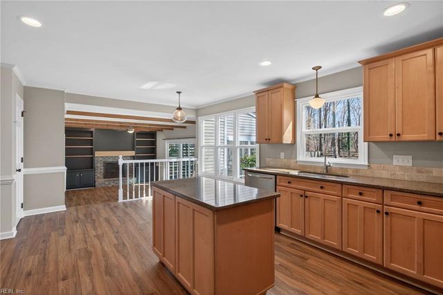 317 Lakeland CRES, Yorktown, VA 23693