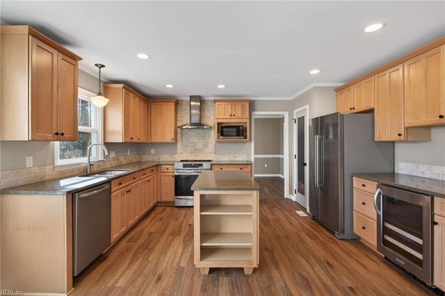 317 Lakeland CRES, Yorktown, VA 23693