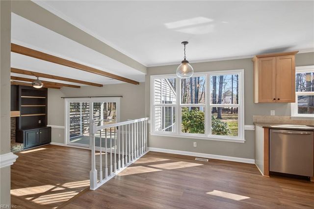 317 Lakeland CRES, Yorktown, VA 23693