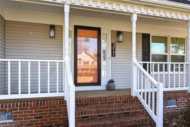 317 Lakeland CRES, Yorktown, VA 23693