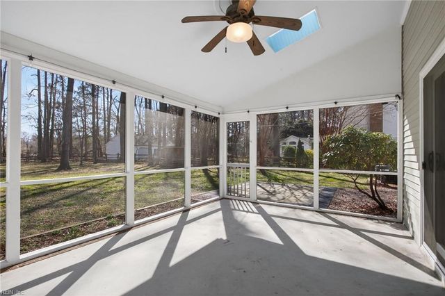 317 Lakeland CRES, Yorktown, VA 23693