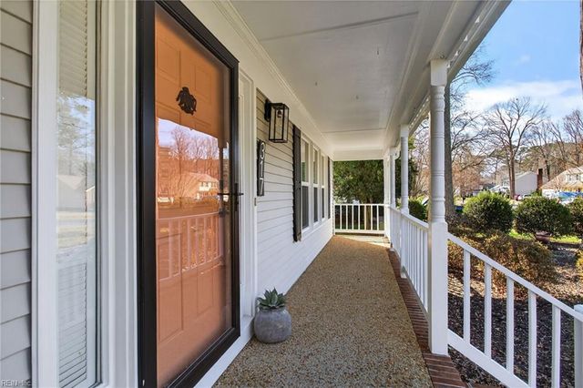 317 Lakeland CRES, Yorktown, VA 23693