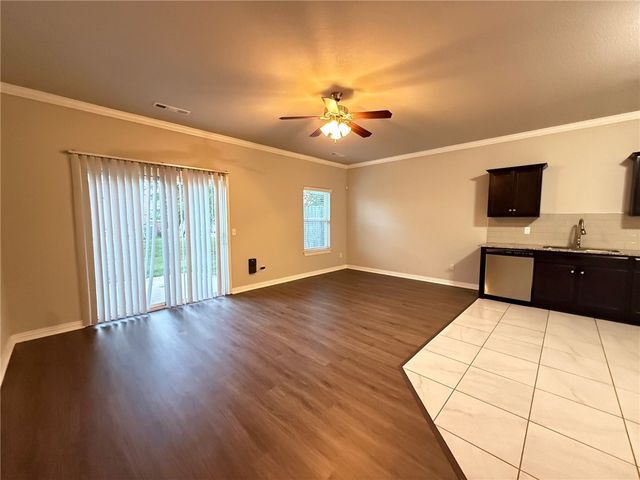 2731 Kilimanjaro Way, Rogers, AR 72758