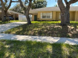 6907 MATHERS LANE B, Riverview, FL 33578