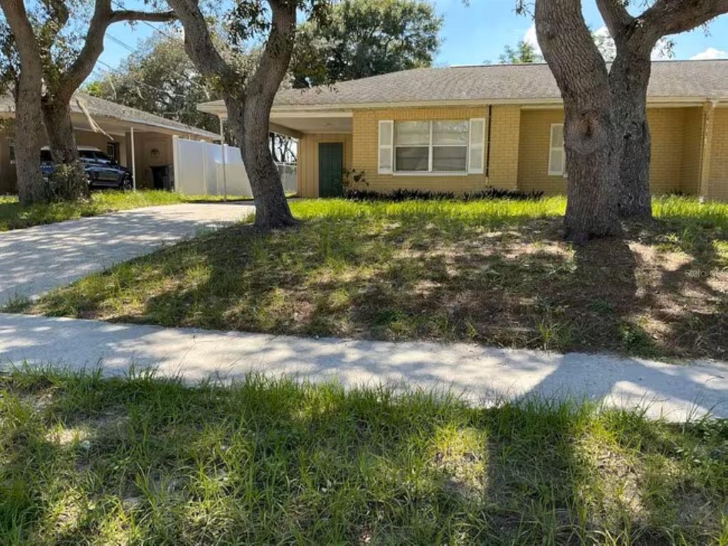 6907 MATHERS LANE B, Riverview, FL 33578