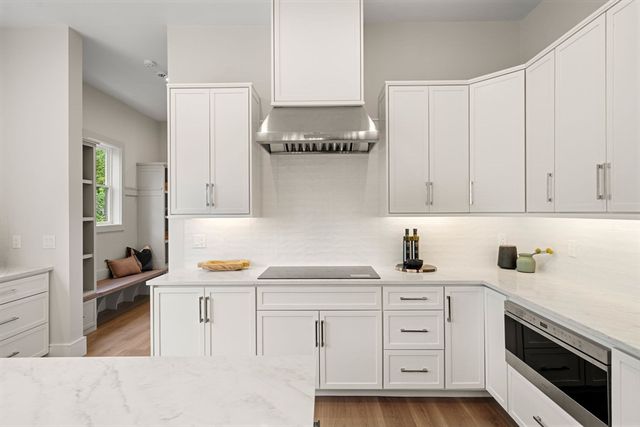 22 Wyman Rd, Lexington, MA 02420