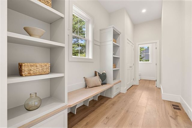 22 Wyman Rd, Lexington, MA 02420