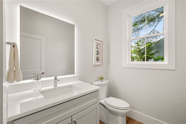 22 Wyman Rd, Lexington, MA 02420