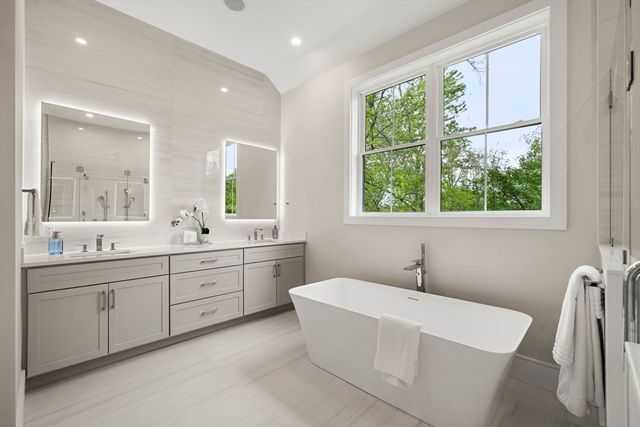 22 Wyman Rd, Lexington, MA 02420
