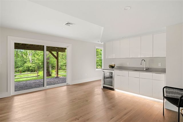22 Wyman Rd, Lexington, MA 02420