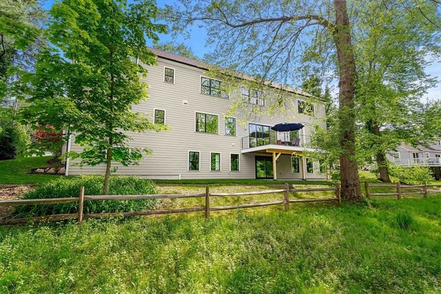 22 Wyman Rd, Lexington, MA 02420