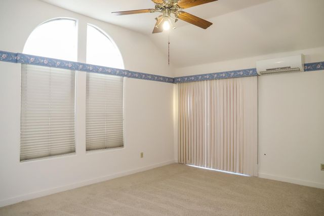 1340 E Omaha Avenue, Fresno, CA 93720