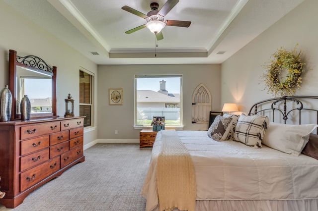 6509 W Collina St, Wichita, KS 67205