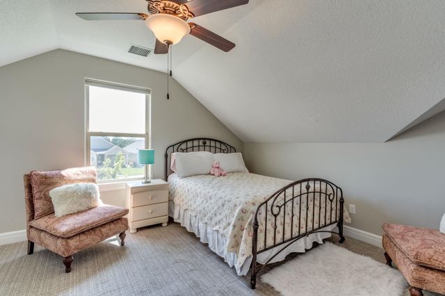 6509 W Collina St, Wichita, KS 67205